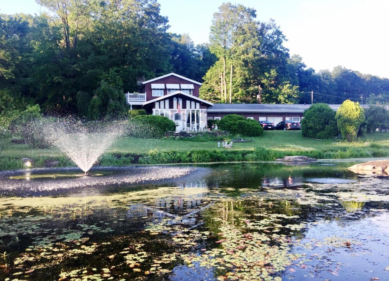 Lake Moc A Tek Inn Lakeville 外观 照片