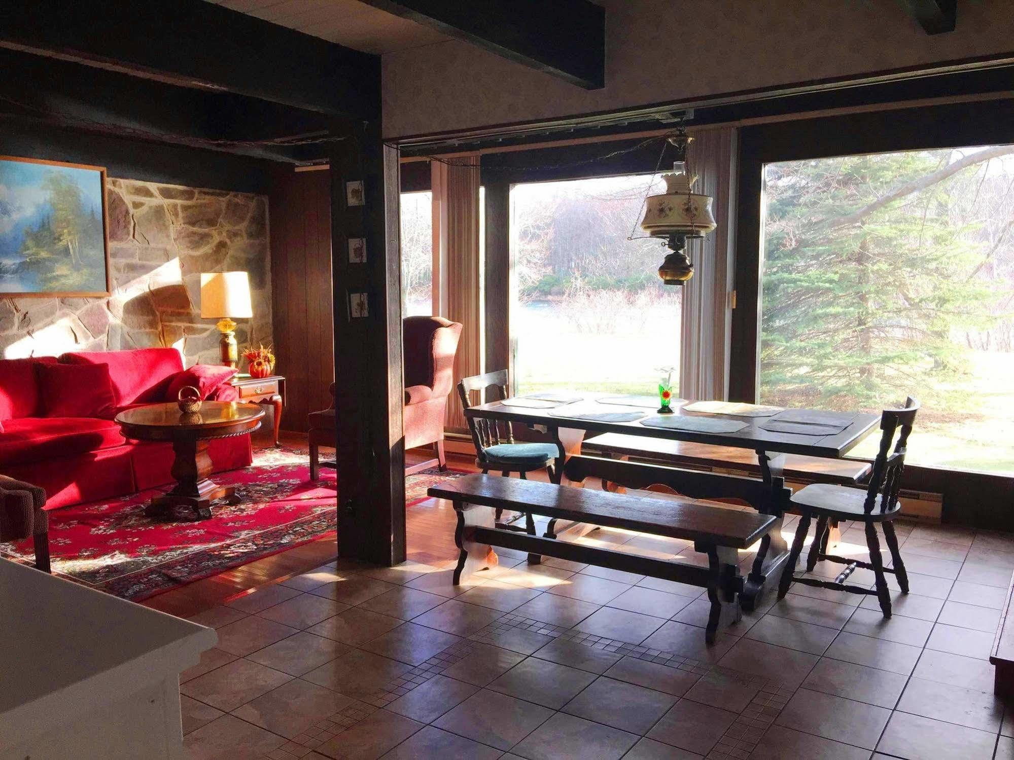 Lake Moc A Tek Inn Lakeville 外观 照片